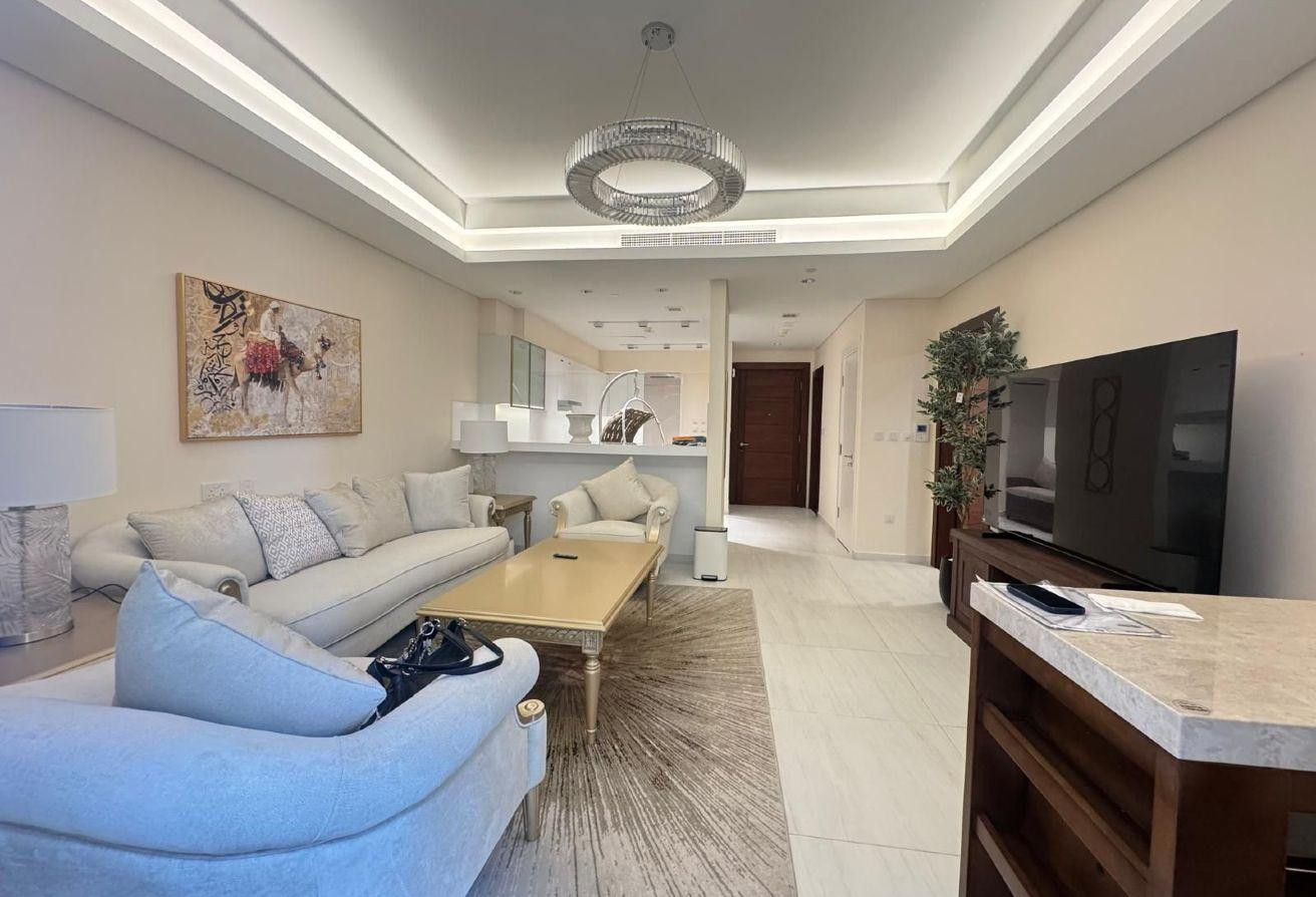 LUXURY FF 1BR APT W/BALCONY &amp; FULL FACILITIES - Apartment in Gewan Island