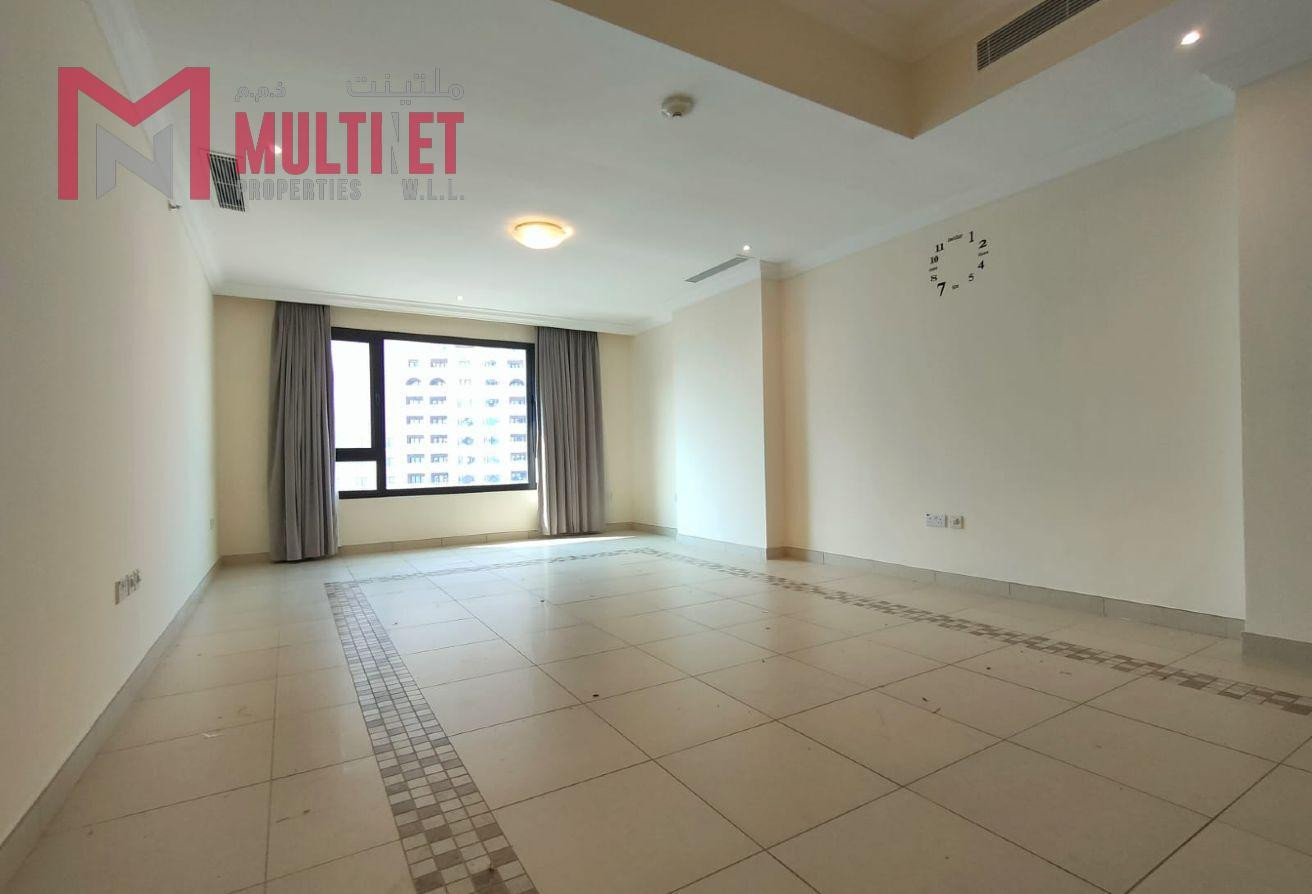 Opportunity For Spacious 1 Bedroom + Office - Apartment in East Porto Drive