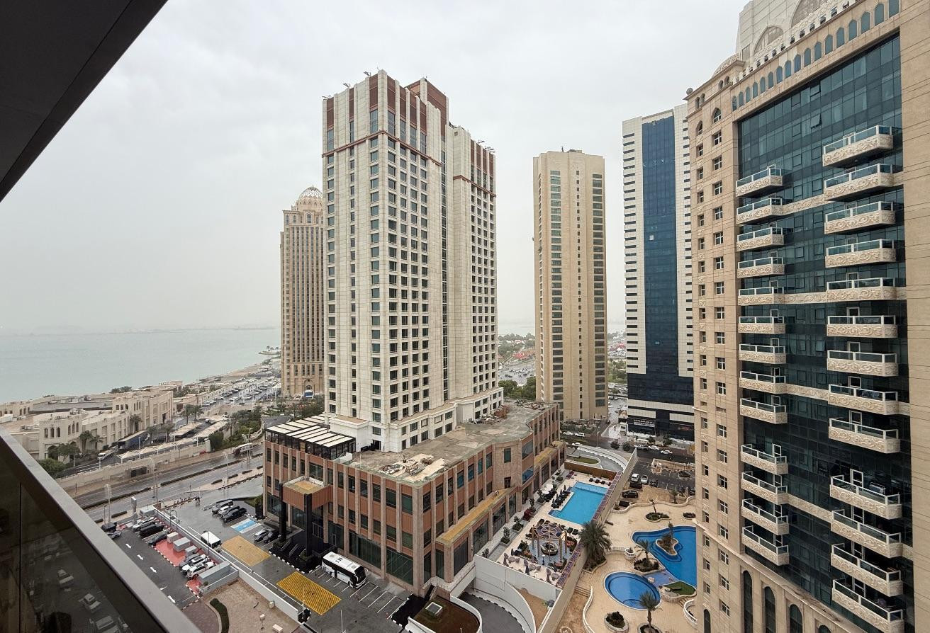 LIMITED TIME OFFER !!! -2 BEDROOMS FULLY FURNISHED