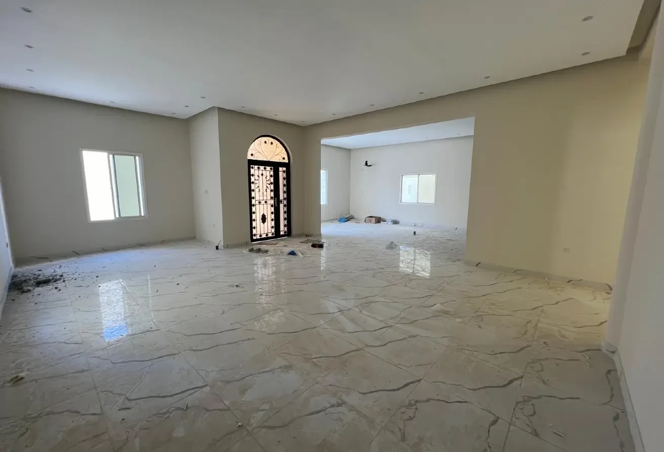 Brand new Standalone service or residential Villa - Villa in Umm Salal Ali