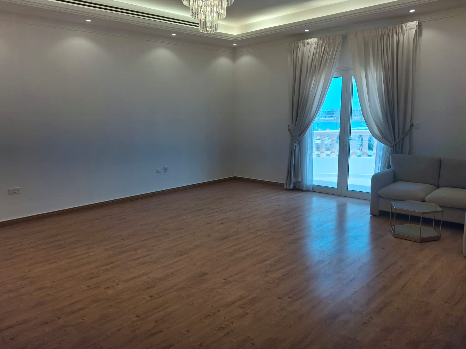 Luxurious Villa with Gym and Pool for Rent in Lusail - Villa in Marina District