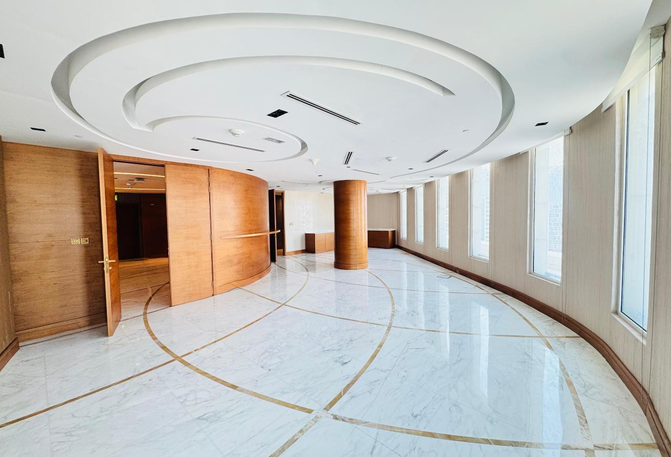 Prime Full Floor Office Space in Lusail Marina