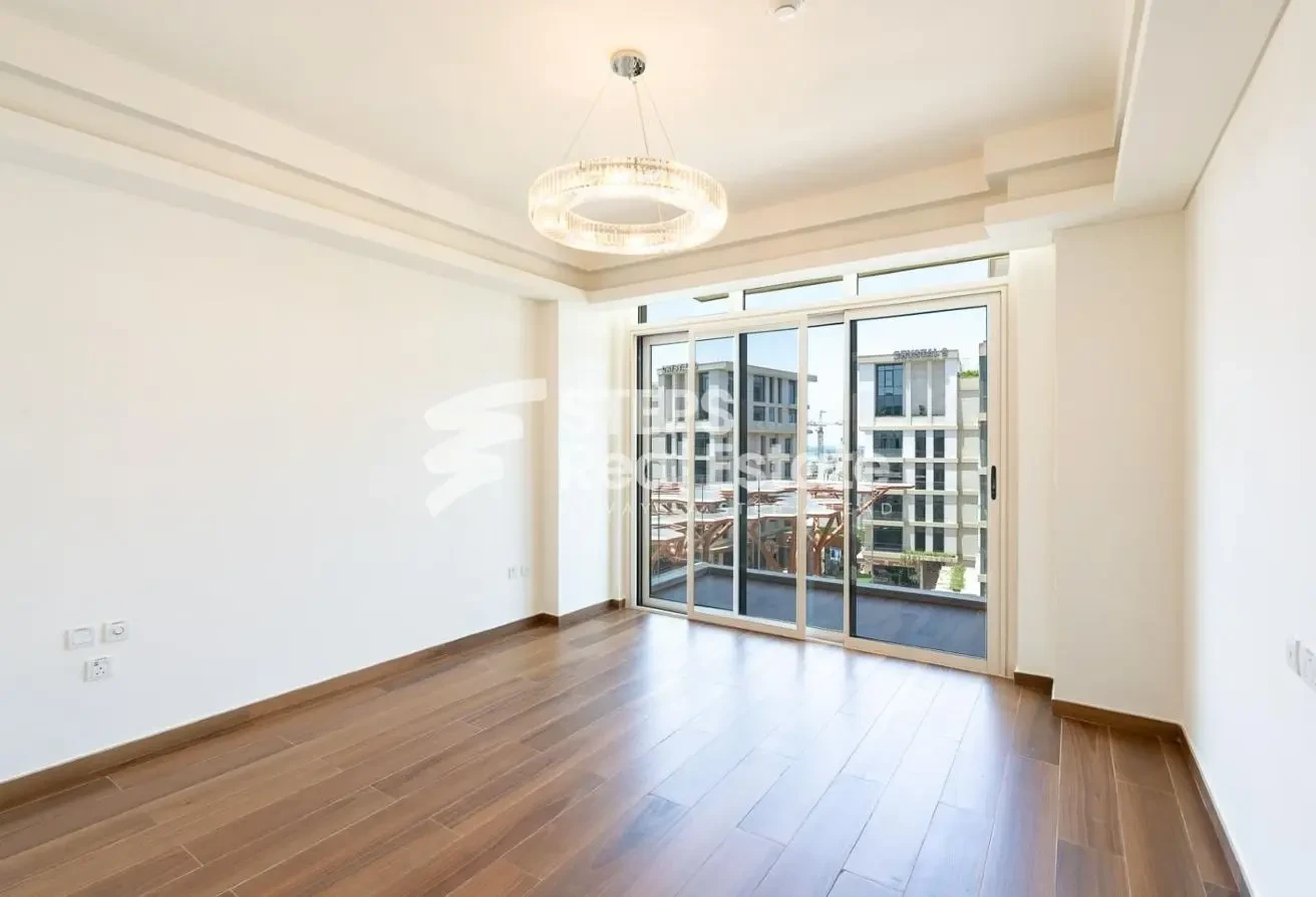 Brand New Apartment with Maid's Room and City View | Bills Included - Apartment in The Pearl