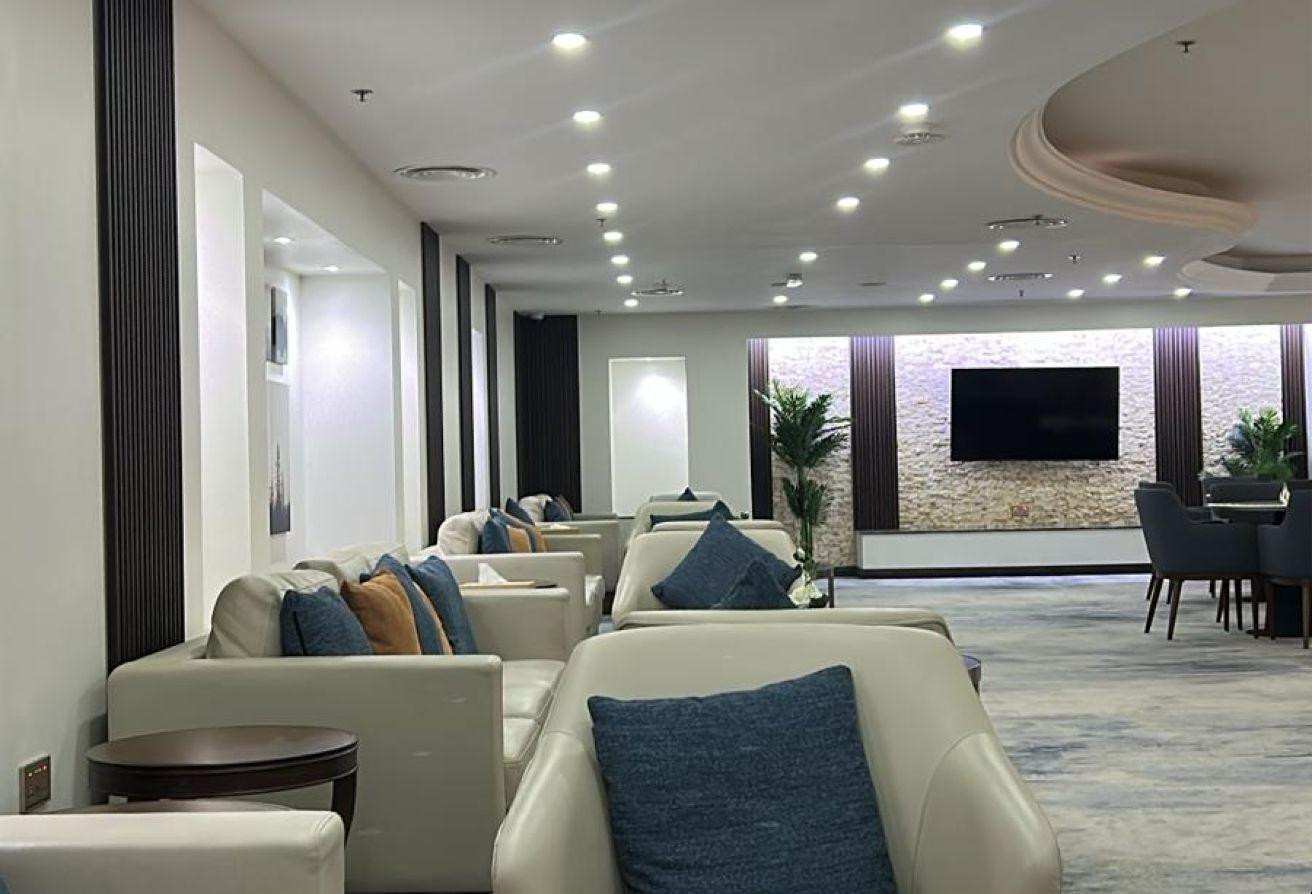 3 BHK FF flats in Misherb near inclusive - Hotel Apartments in Saraya Corniche Hotel