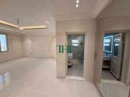 Spacious | 6BHK | Stand Alone Villa | Private Pool - Villa in Marina District