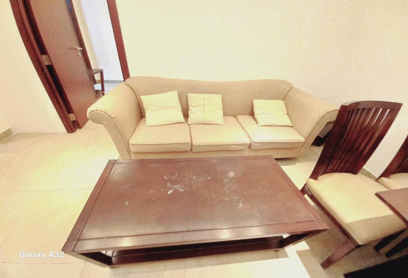 Include All bills 2 bHK F.F Apterment for Family - Apartment in Umm Ghuwailina