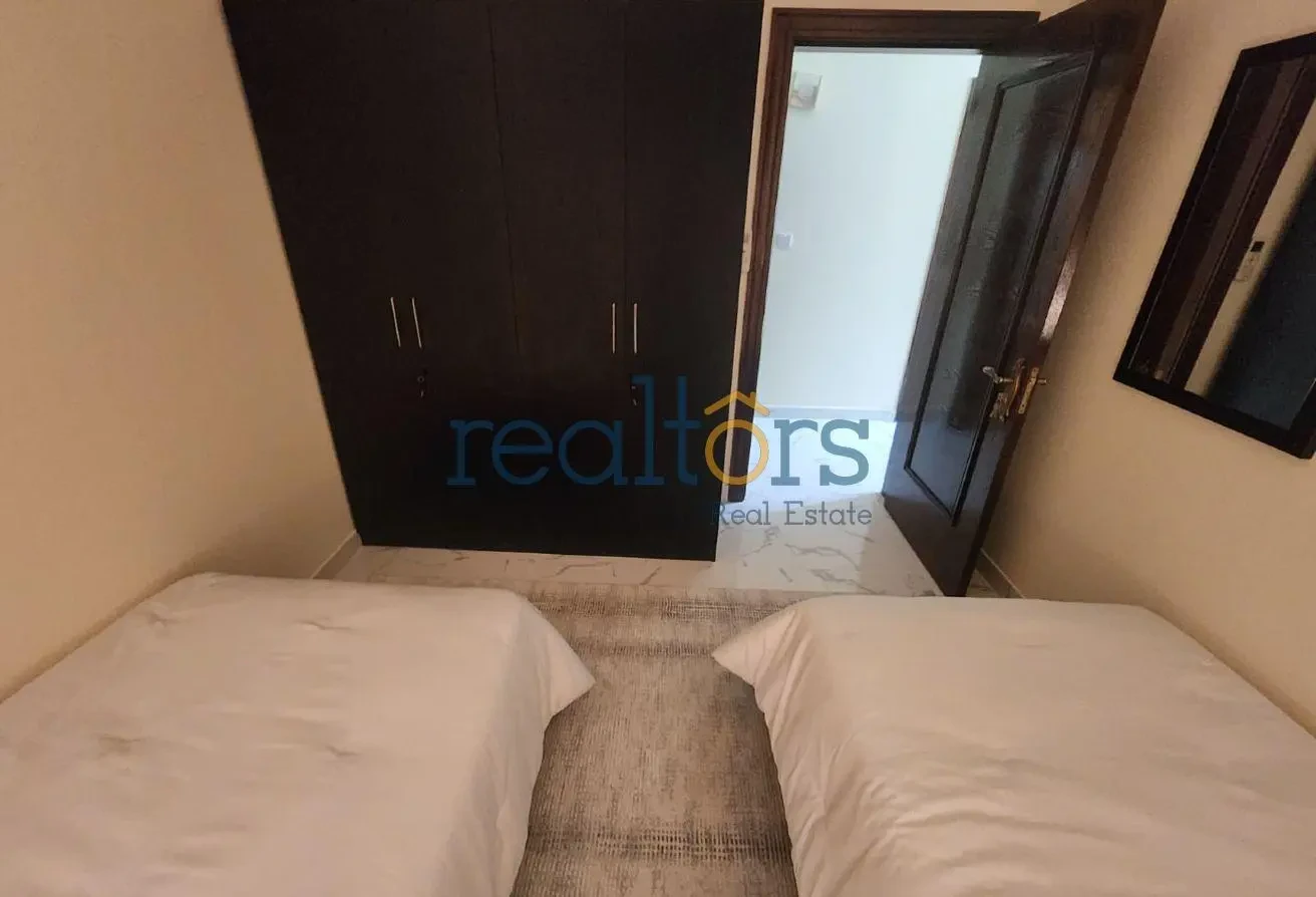 Fully Furnished 3BR Apartment in Al Nasr - Apartment in Al Nasr Street