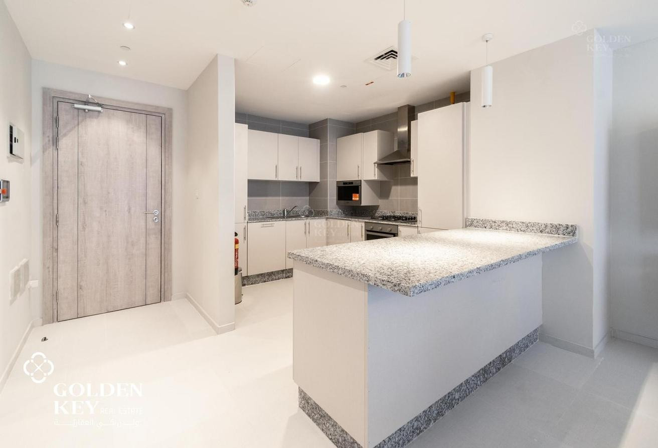 Bills Included ✅ w/ Balcony | New Building - Apartment in Marina Residences 195