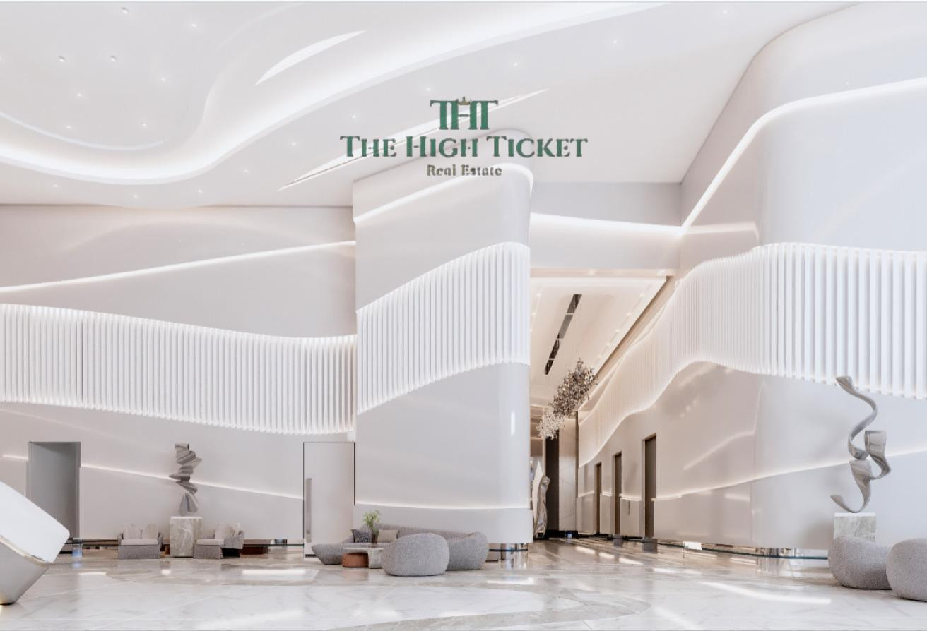 Luxurious 8-BHK Smart Villa for Sale in Lusail