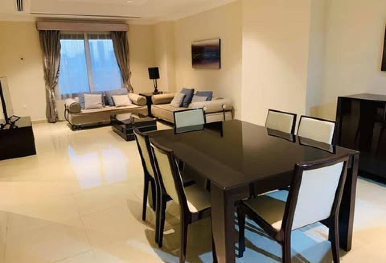 BEST OFFER _ ONE BEDROOM _INCLUDED BILLS - Apartment in East Porto Drive