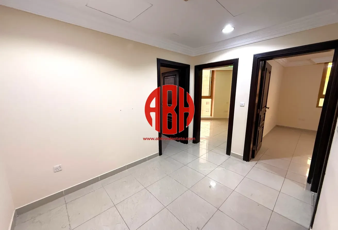 1 MONTH FREE | SPACIOUS 3 BDR | PRIME LOCATION - Apartment in Al Sadd Road
