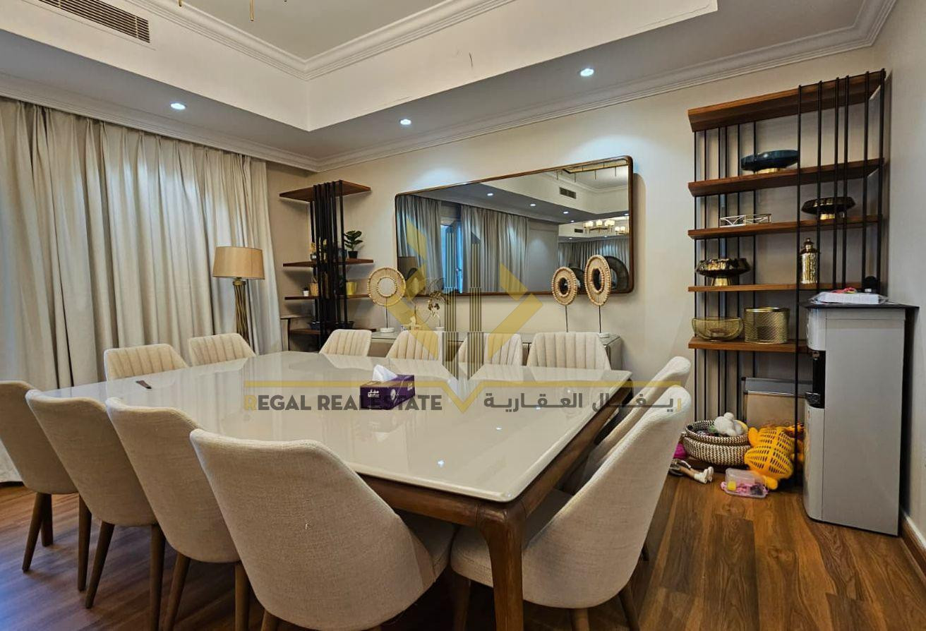 Luxurious 3-Bedroom Apartment in Porto Arabia with
