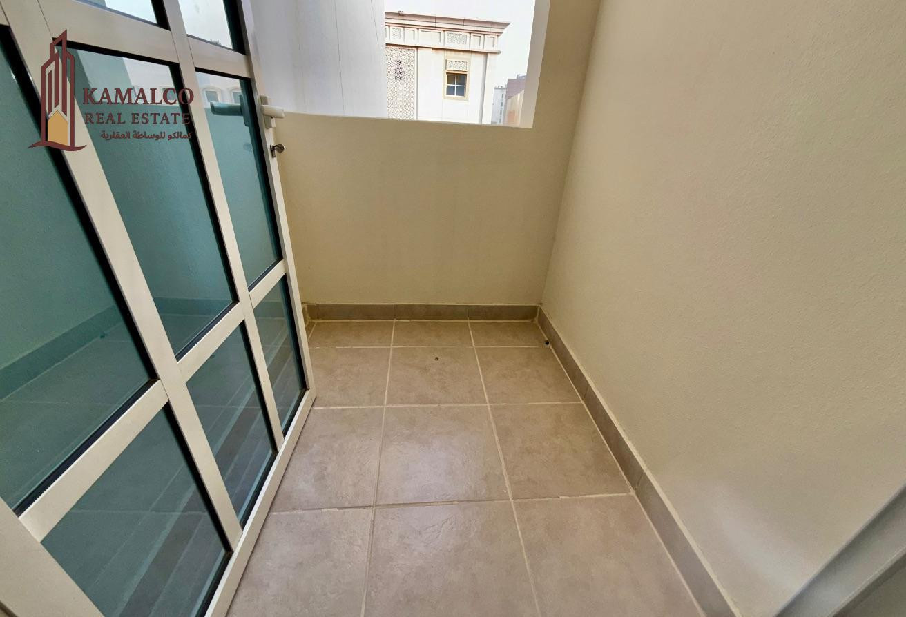 3 bedroom unfurnished apartment in bin Mahmoud