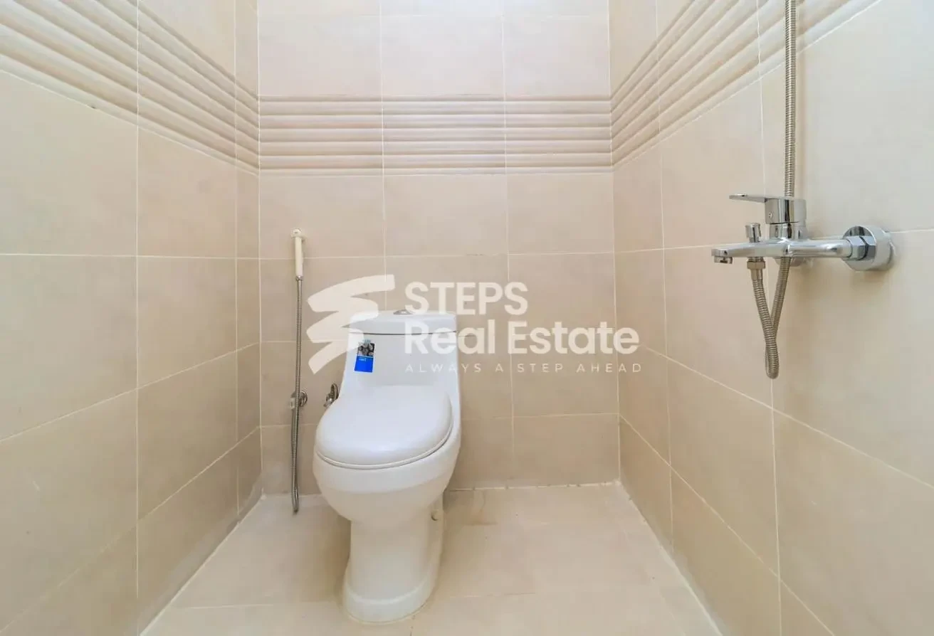 Brand New Labor Camp for Rent in Birkat Al Awamer - Labor Camp in East Industrial Street