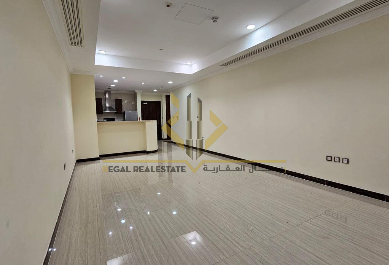Luxurious 2-Bedroom Apartment in Porto Arabia
