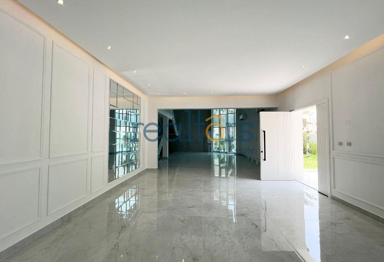 Ideal Luxury Villa | Ambassador Residence/Embassy - Villa in Al Huda Street