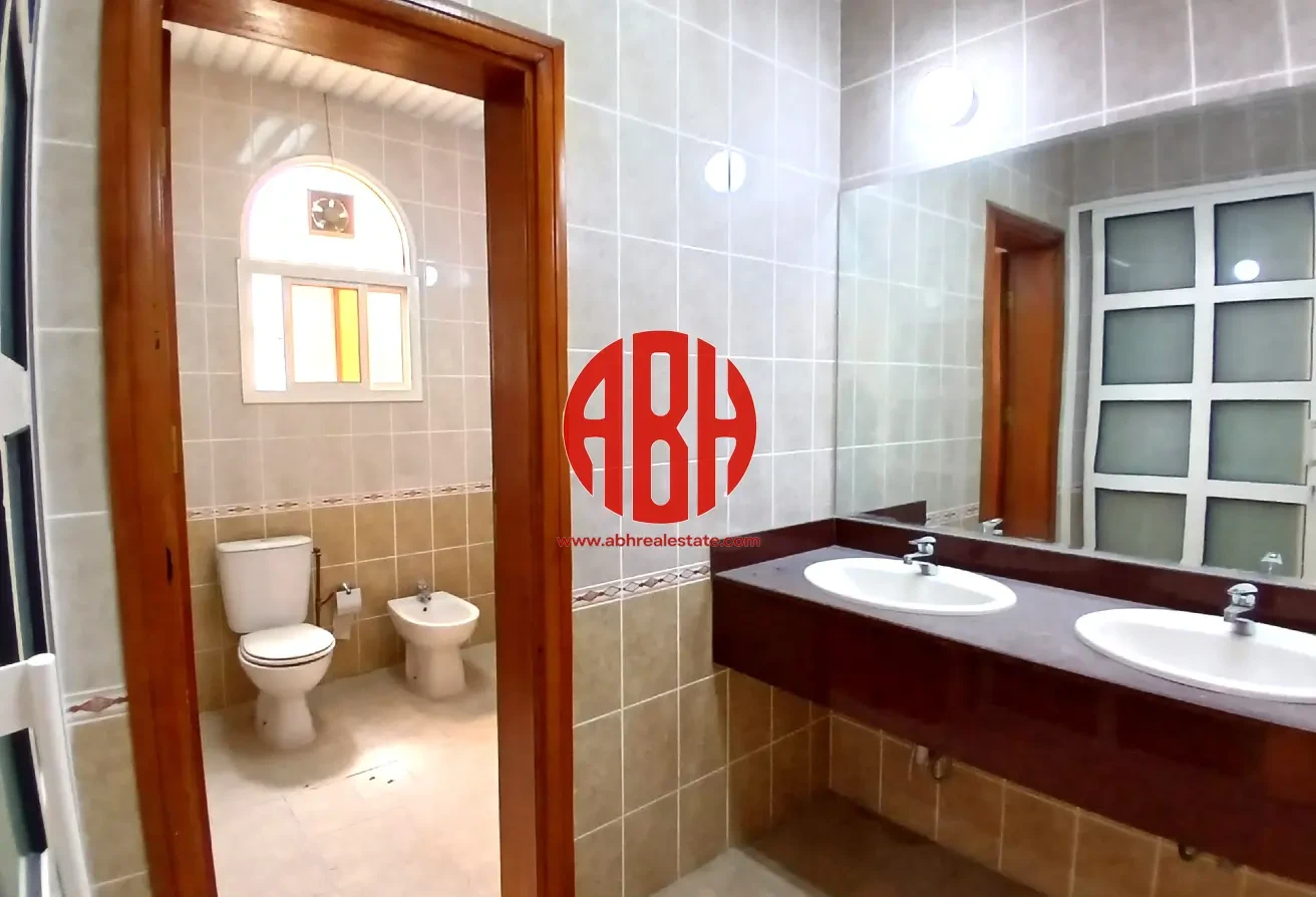 STAND ALONE VILLA | GRANDE 9 BDR + SECURITY ROOM - Villa in Diplomats Area