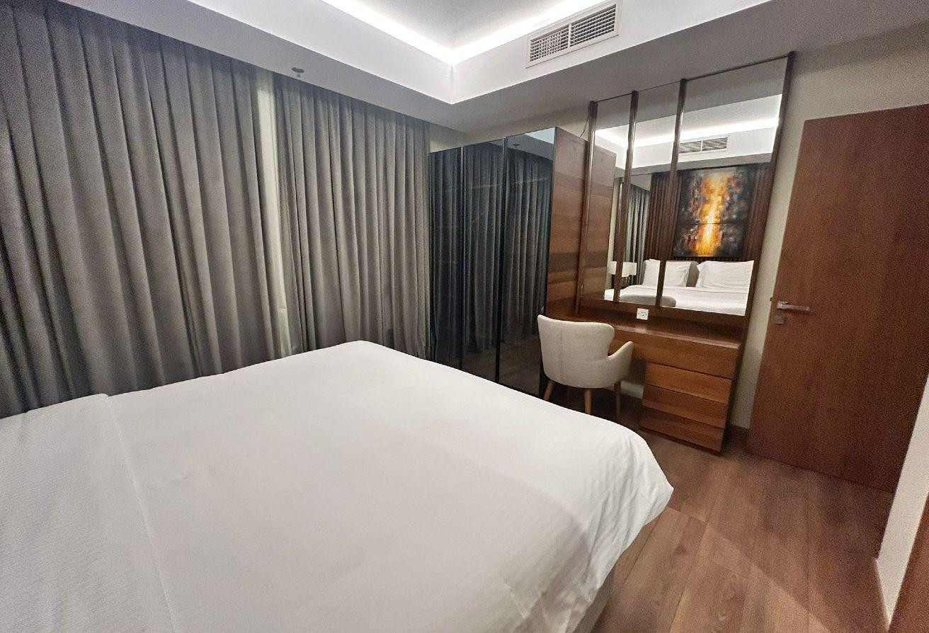 PRIME LOCATION FULLY FURNISHED NEAT SPACIOUS 1BHK - Hotel Apartments in Al Mansoura