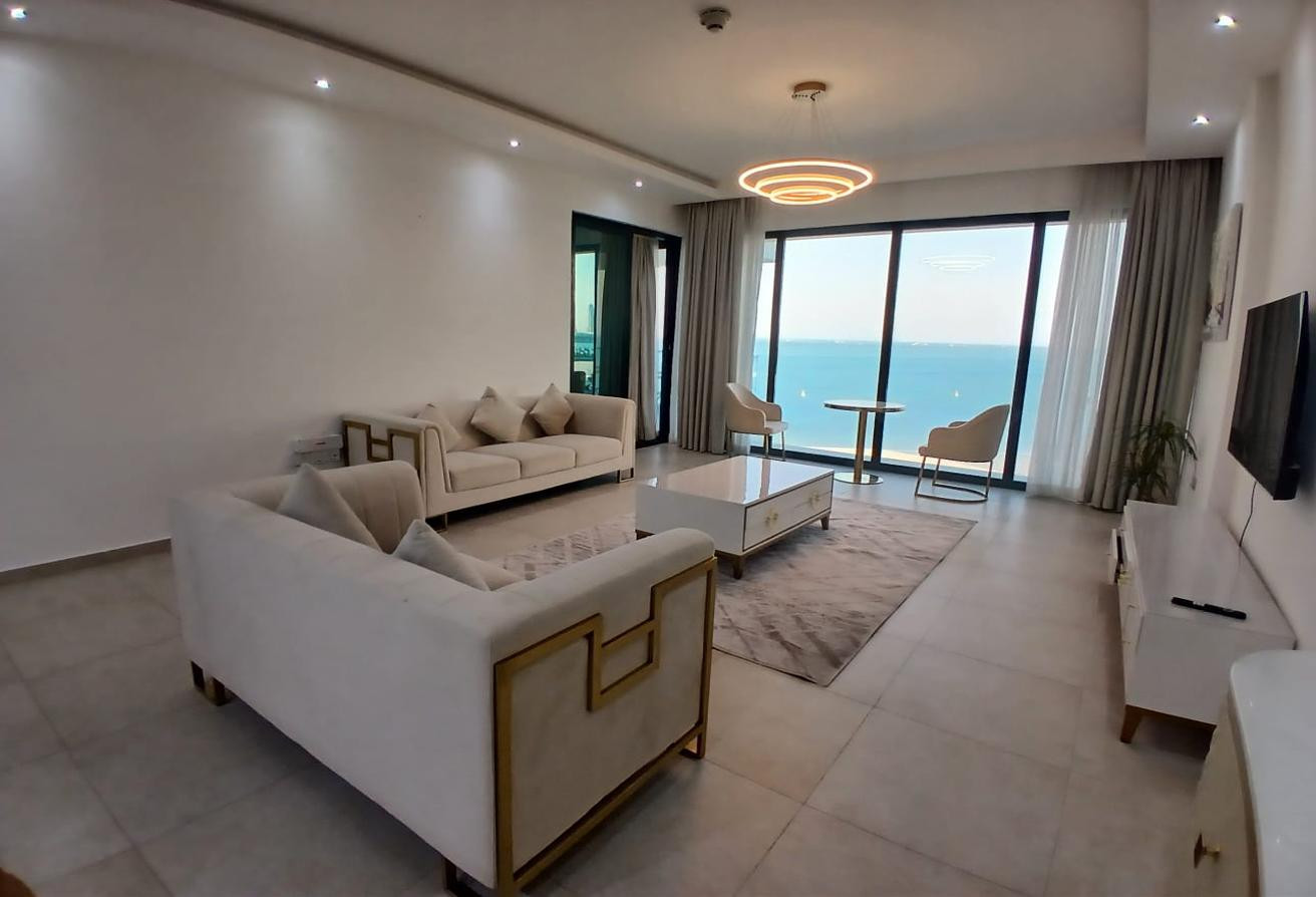 Full sea view / near vendom mall / one bedroom