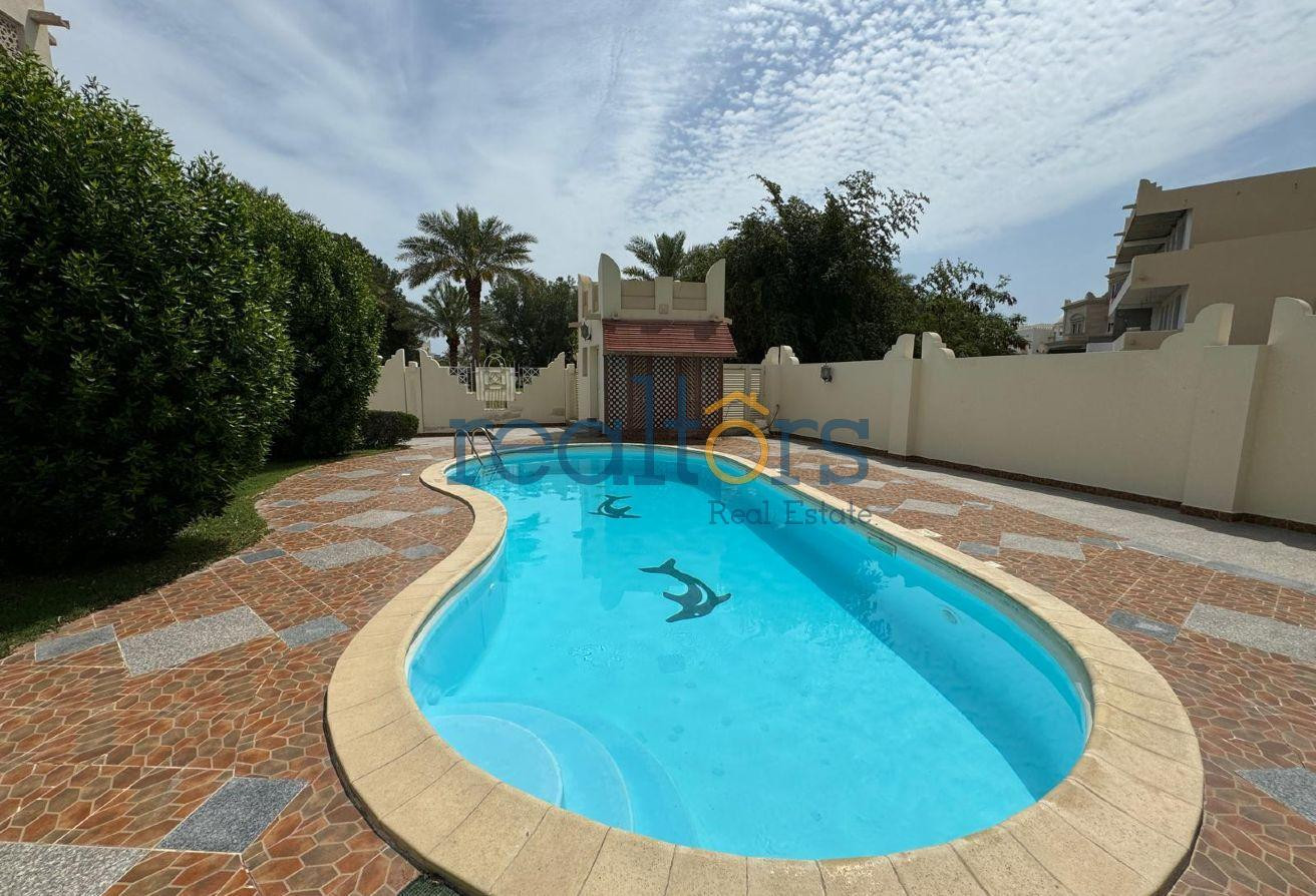 3 BED WITH STORAGE VILLA SF INCLUDING BILLS &amp; MNTC - Villa in West Gate