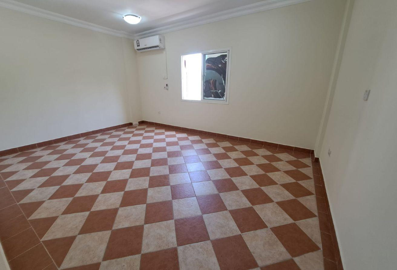 1 BHK| For Family Near metro With GYM And Pool