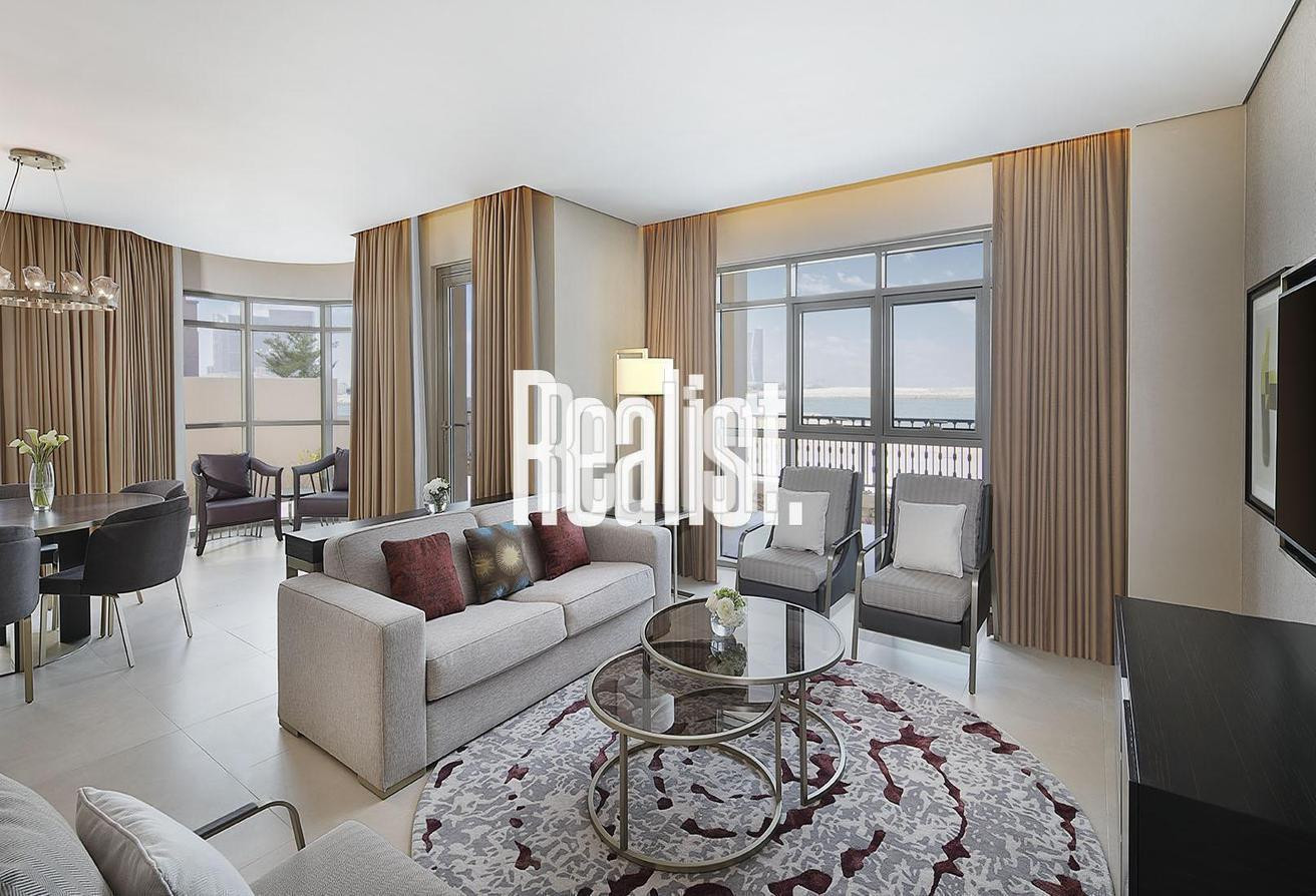 Three Plus Maid Hilton Hotel Serviced Duplex - Apartment in Hilton Doha The Pearl Residences
