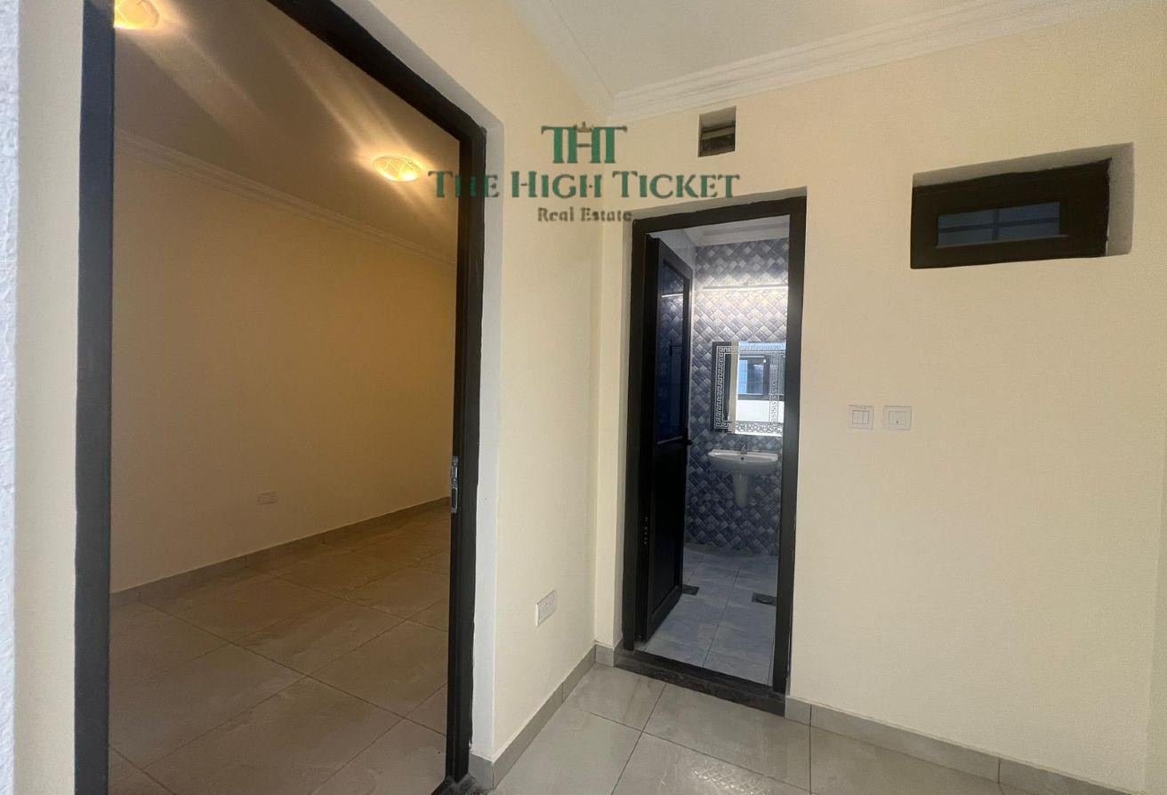 7BHK Villa | Stand Alone | Maid Room - Villa in Al Hilal West