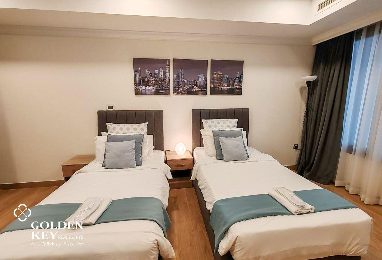 Furnished 2BR with Balcony for Rent | Porto Arabia - Apartment in West Porto Drive