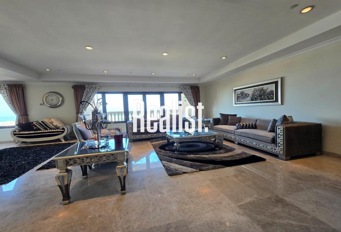 CONTEMPORARY | FURNISHED 3 BHK | WITH BALCONY - Apartment in Tower 14