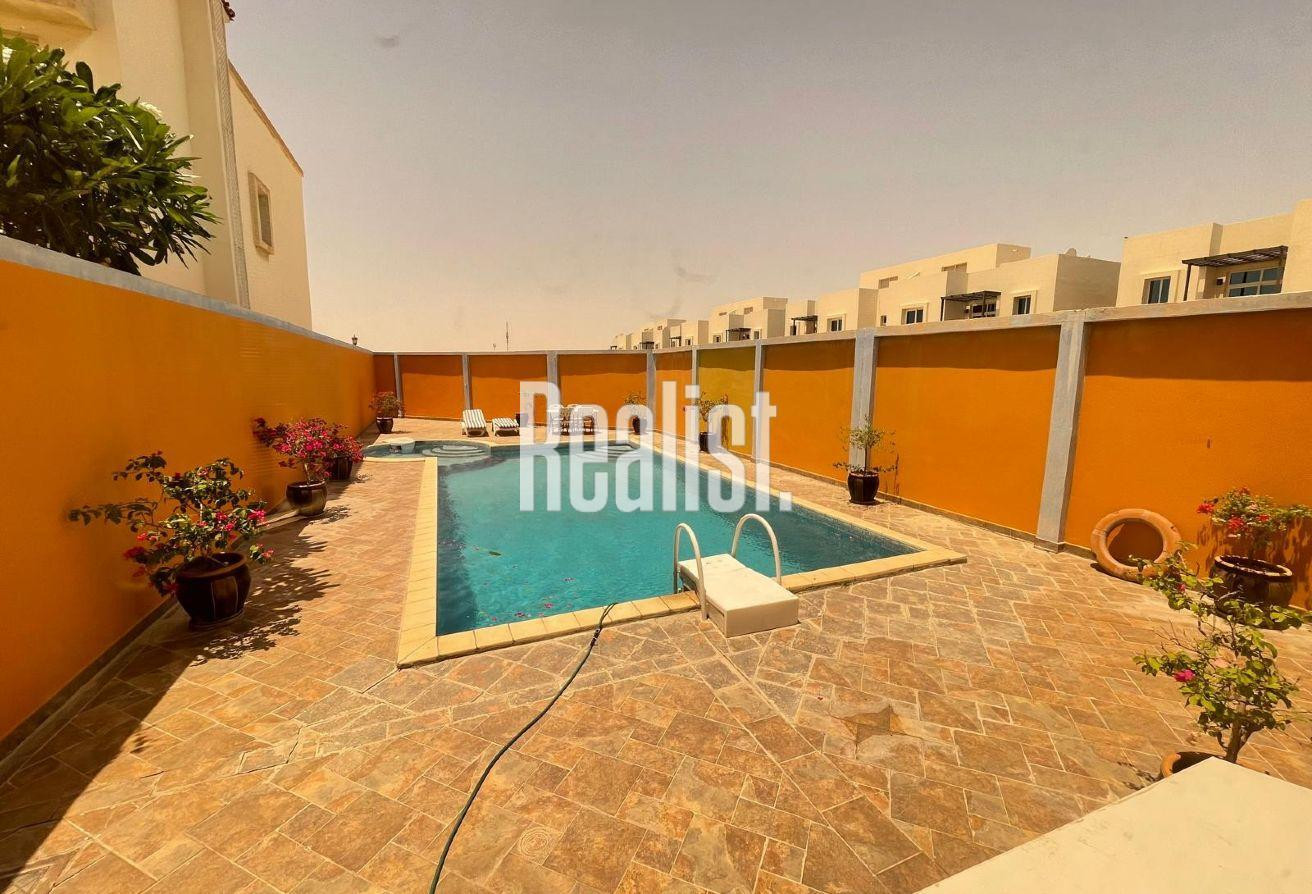 SPACIOUS 3 BEDROOM COMPOUND VILLA WITH SHARED POOL - Compound Villa in Ain Khaled