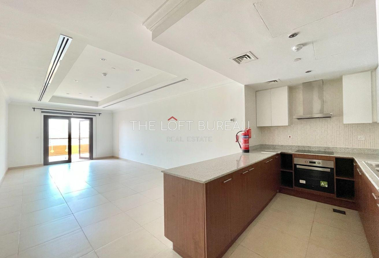 BEST PRICE I MARINA VIEW I BALCONY SPACIOUS STUDIO - Apartment in East Porto Drive