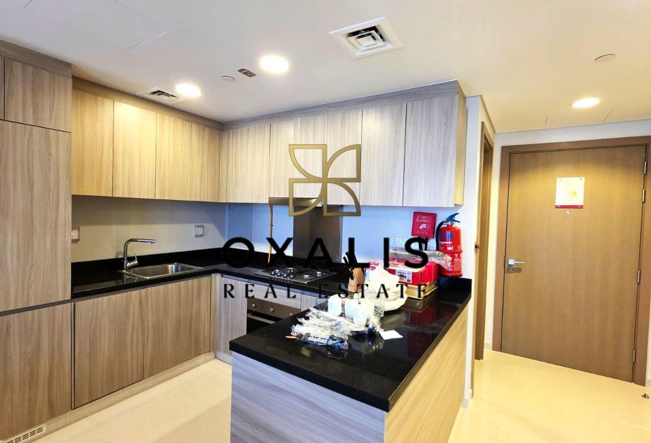 SEA VIEW | FURNISHED 2 BHK + BALCONY | BILLS FREE - Apartment in Marina Tower 12