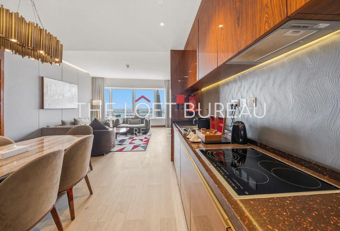 UNFURNISHED 3BHK PLUS MAID ROOM/ IN WEST BAY