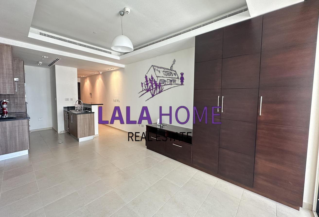 Cozy Studio | Bills Included | Balcony - Studio Apartment in Viva West