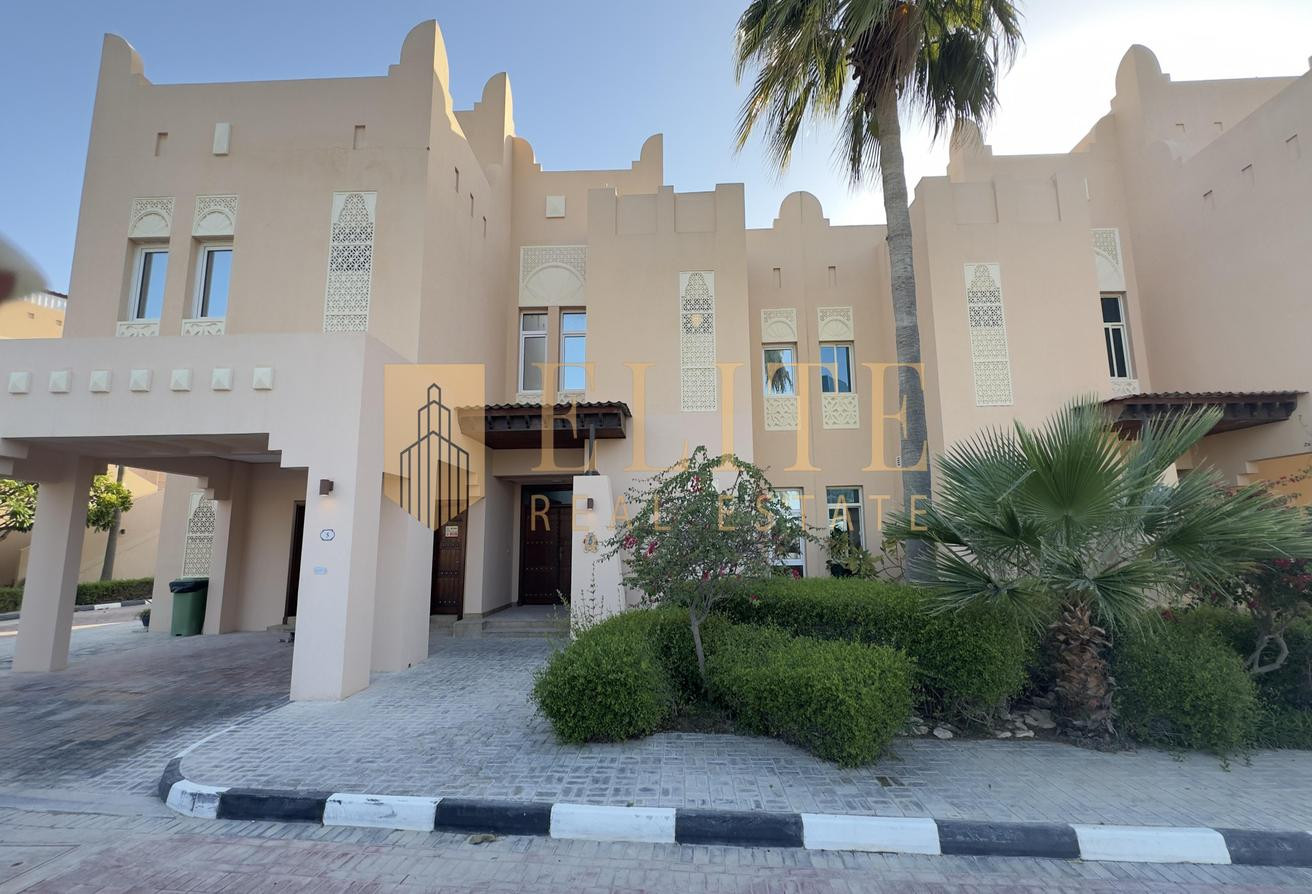 Luxury 3BR Villa + Maid’s Room | Lagoon Complex