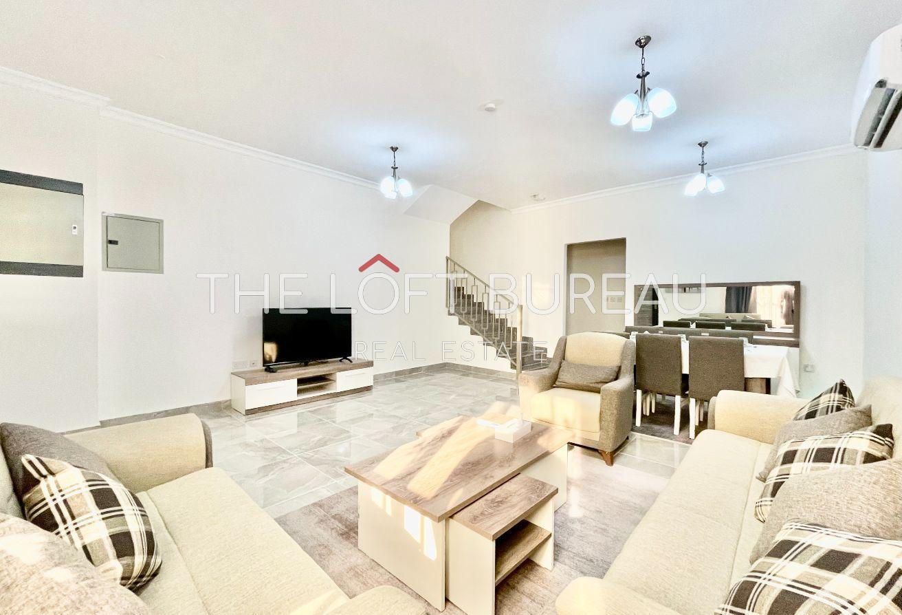 FF 4BR Villa for Sale in Al Wukair Compound - Villa in Al Wukair