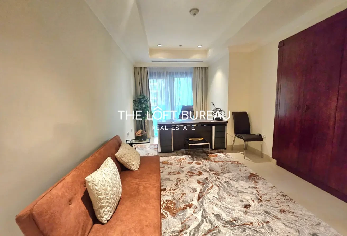 Spacious Fully Furnished 4 BDM with Balcony - Apartment in Doha