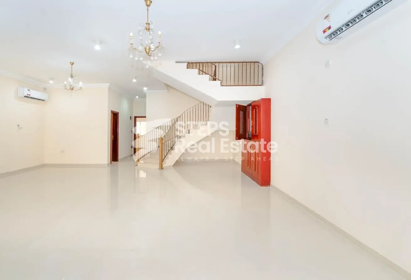 Semi-Detached Villa with Maid&#39;s Room in Nuaija - Villa in Al Nuaija