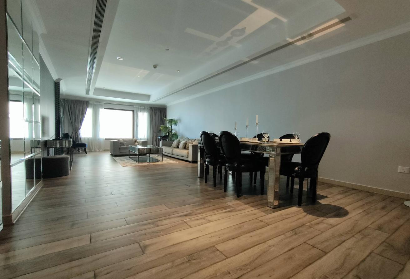 Amazing 1 bedroom + Office | Spacious and Luminous - Apartment in East Porto Drive