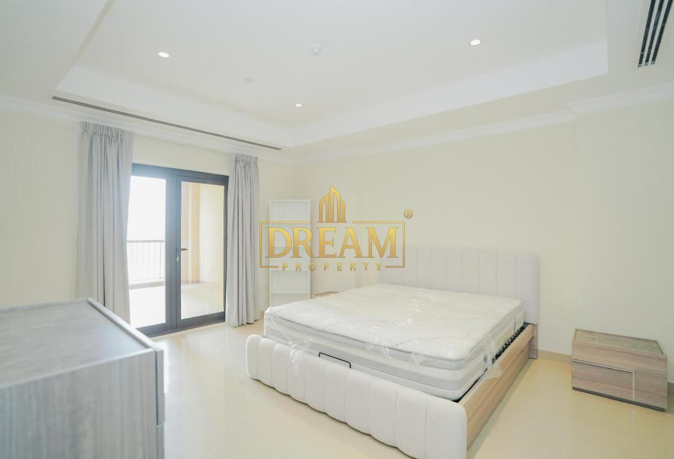 3Master Bedroom UF Flat With Balcony In Pearl / PA