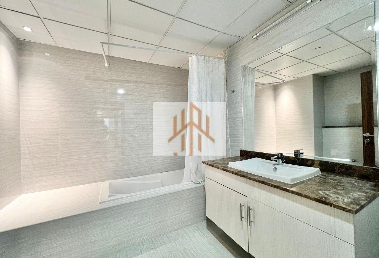 2BR | SF | Balcony | Utilities Included