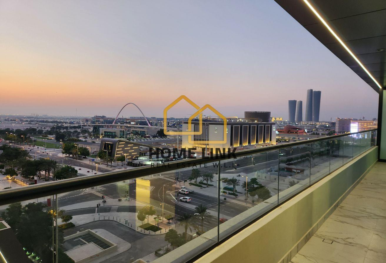 BRIGHT AND SPACIOUS 2 BHK FURNISHED | NICE VIEW