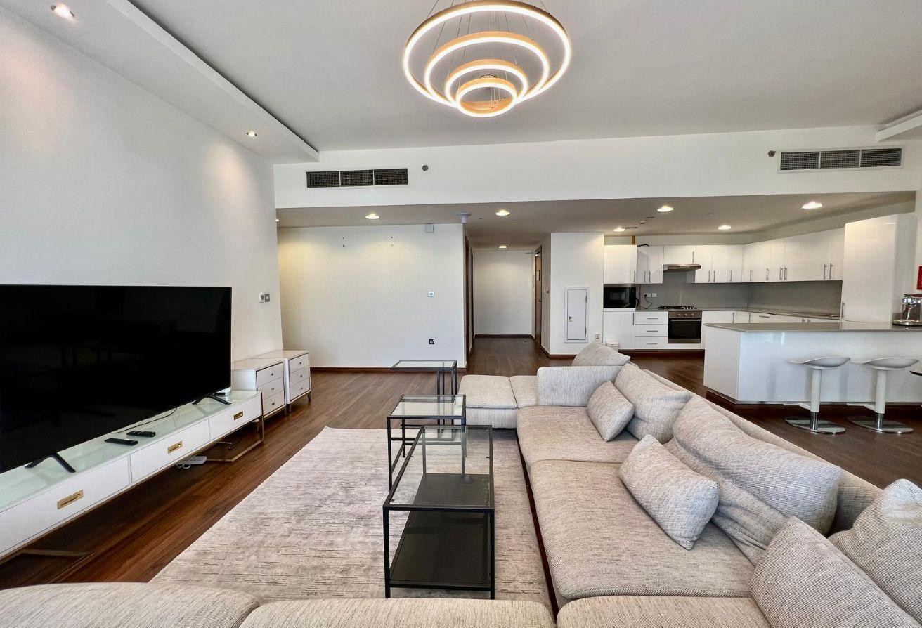 Full sea view / spacious balcony / 2 bedrooms
