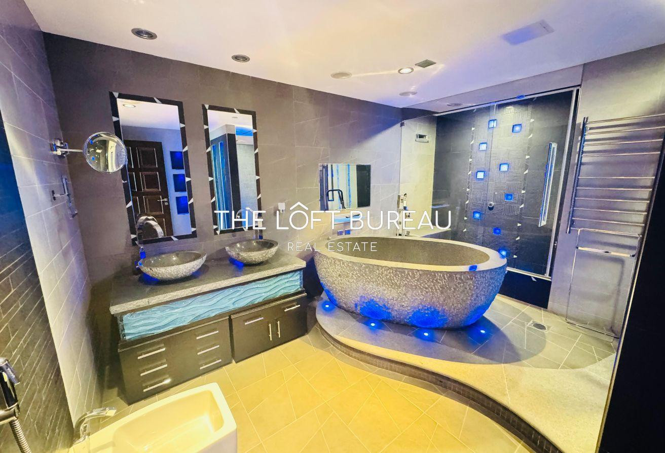 BILLS FREE | AMAZING PENTHOUSE | 7 BEDROOMS + MAID - Penthouse in Viva West