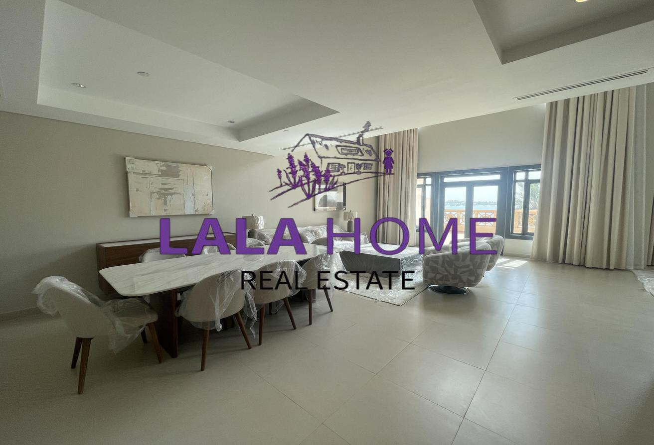 Triplex Luxury Renovated 4BR + Maid Room Townhouse - Townhouse in West Porto Drive