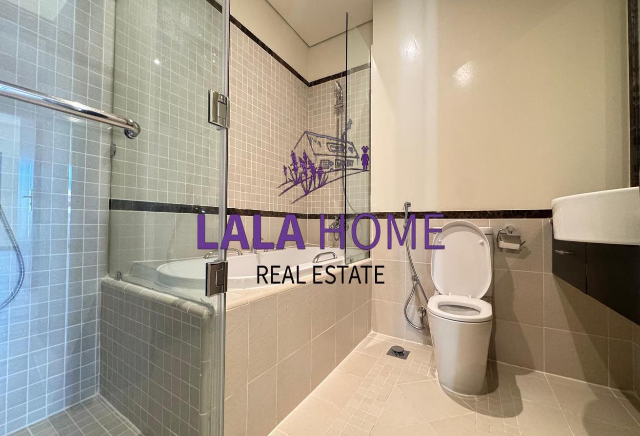 No Fees - 3Bedrooms - Month Free, QQ