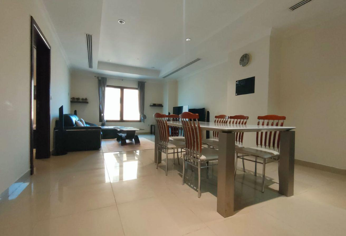 Bills Inc | 1 Bedroom FF | Porto Arabia - Apartment in East Porto Drive