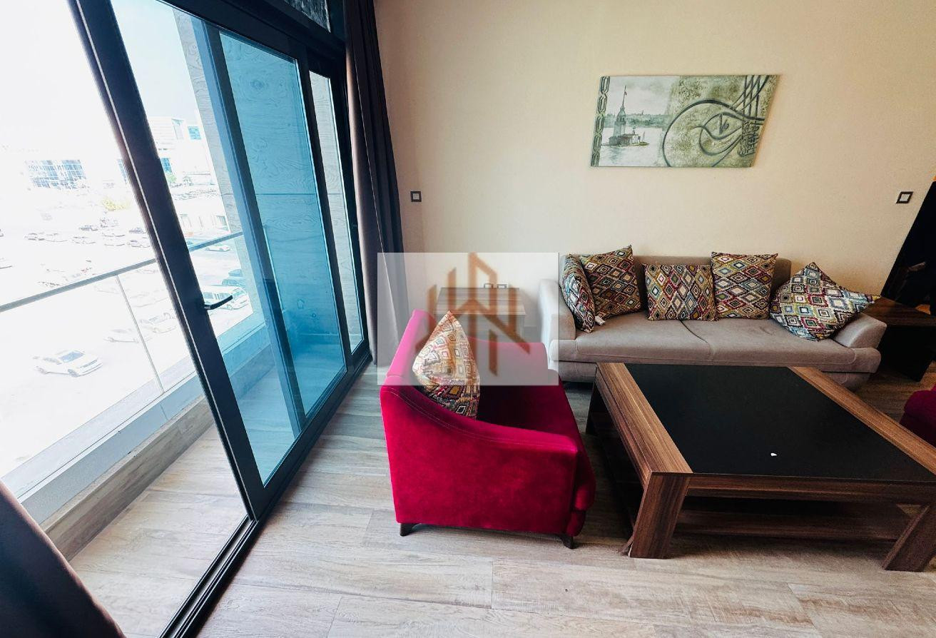 FULLY FURNISHED 3BHK APARTMENT WITH AMAZING LAYOUT