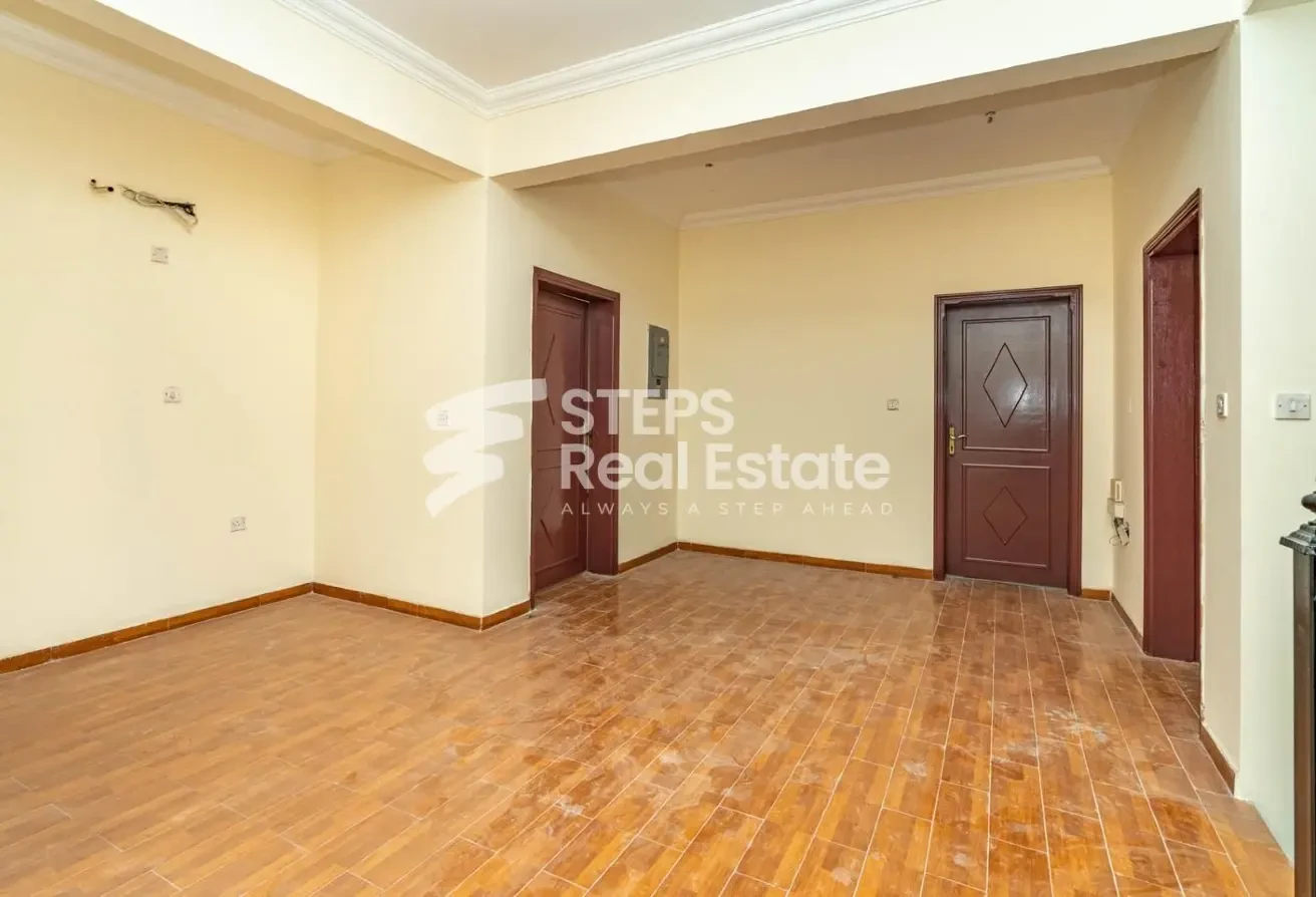 Semi-Attached Villa for Rent in Al Maamoura - Villa in Al Mansoura