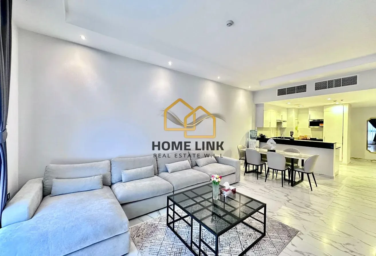 SPACIOUS AND ELEGANT 1 BEDROOM FF APRT IN FOXHILLS